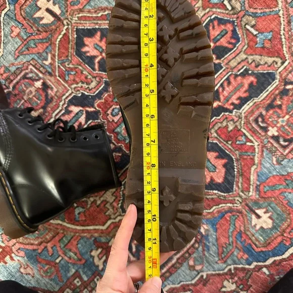 Dr. Martens Black Leather Boots MADE IN ENGLAND - Picture 8 of 9